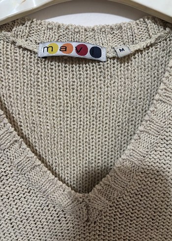 Bej V Yaka Örgü Kadın Süveter - Görsel 2