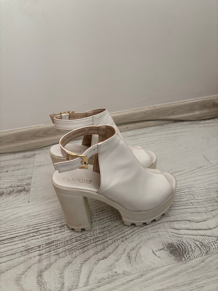 Ayakkabı - Görsel 2