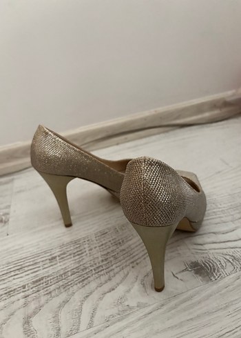 Gold Parlak Yılan Desenli Platform Topuklu Abiye Ayakkabı - Görsel 3