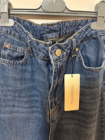 Trendyol & Milla Etiketli jean