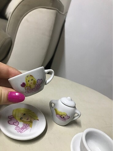  Beden Barbie çay takımı