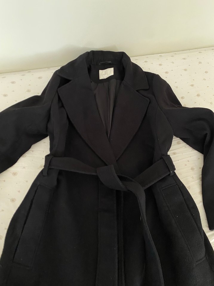 H&M Siyah Kuşaklı Uzun Kaban - Görsel 2