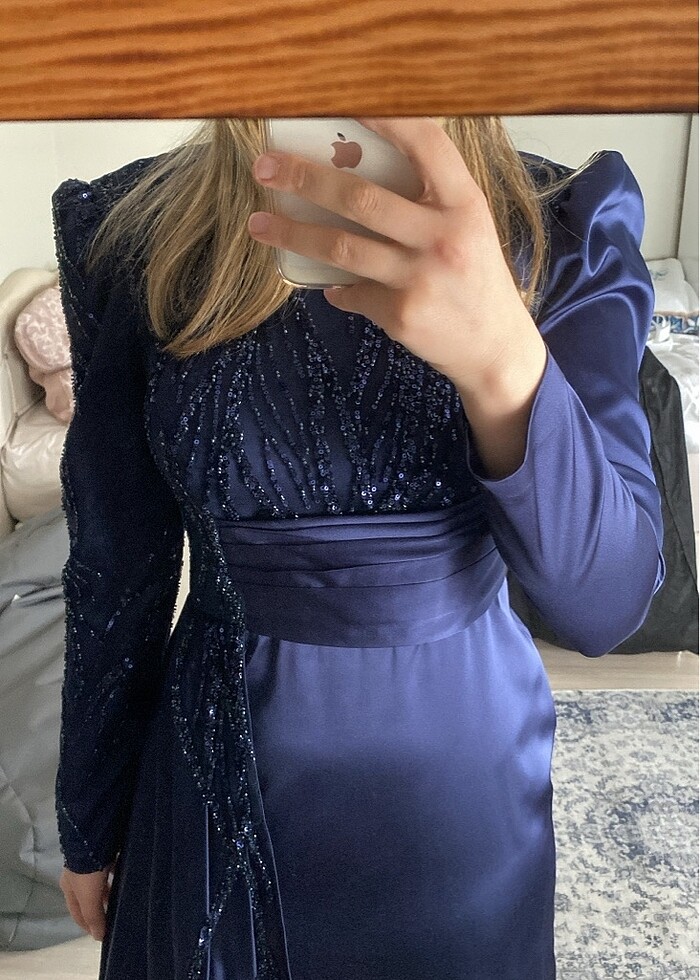 LACİVERT SATEN TAŞLI TESETTÜR ABİYE - Görsel 3