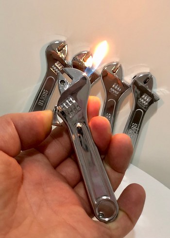 İngiliz Anahtarlığı Çakmak - Görsel 7