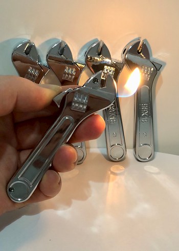 İngiliz Anahtarlığı Çakmak - Görsel 9