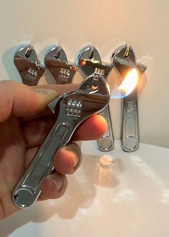 İngiliz Anahtarlığı Çakmak - Görsel 8