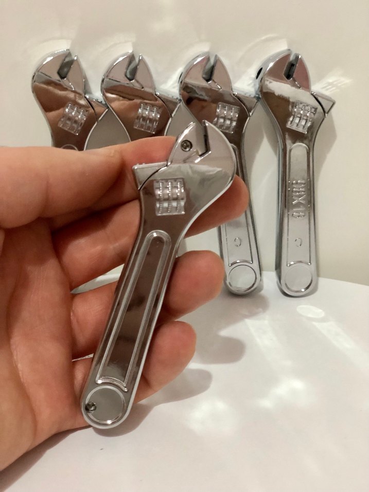 İngiliz Anahtarlığı Çakmak - Görsel 5