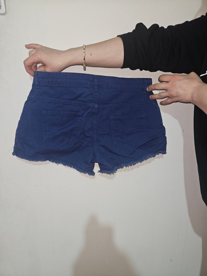 Dantelli Koyu Mavi Mini Kot Şort Düşük Bel - Görsel 2