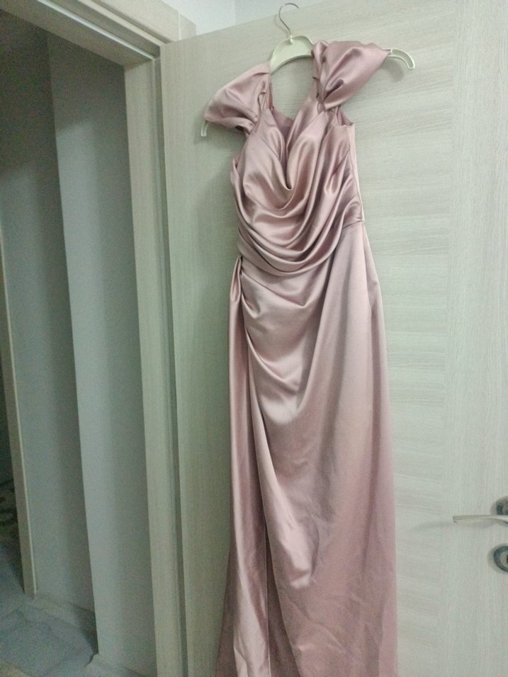 Uzun Drapeli Straplez Abiye Elbise - Görsel 3