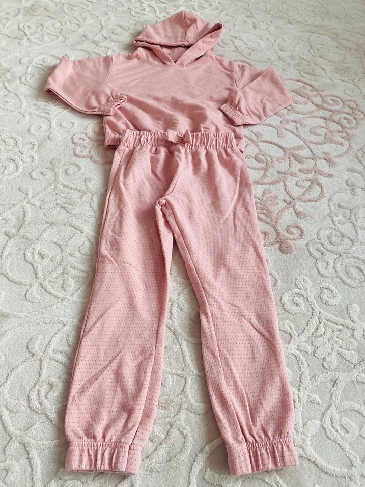 Kız Çocuk Pembe Kapüşonlu Eşofman Takımı - Görsel 2