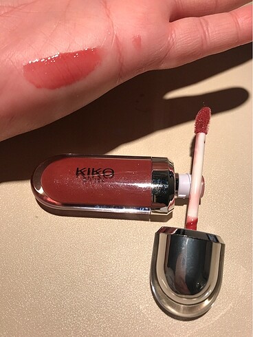 Kiko 3D Hydra Lipgloss - 22 Numara