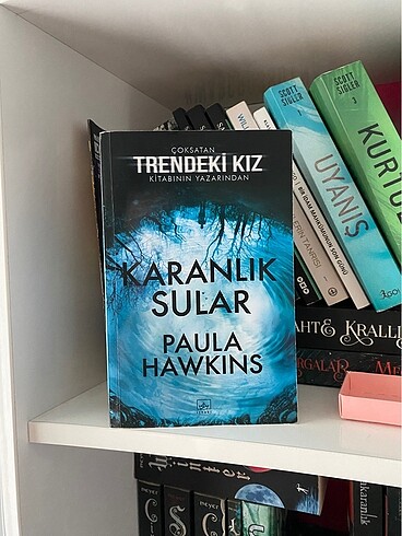 Karanlık Sular kitap