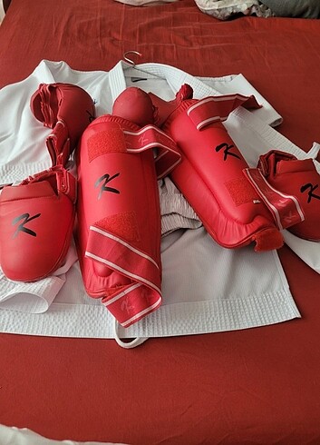 Karate ekipmanı 
