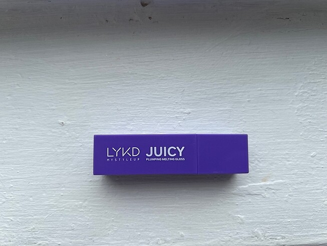 lykd viral lip balm