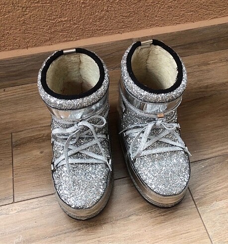 Moon Boot