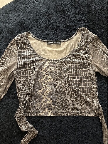 Love Moschino Yılan Derisi Bluz