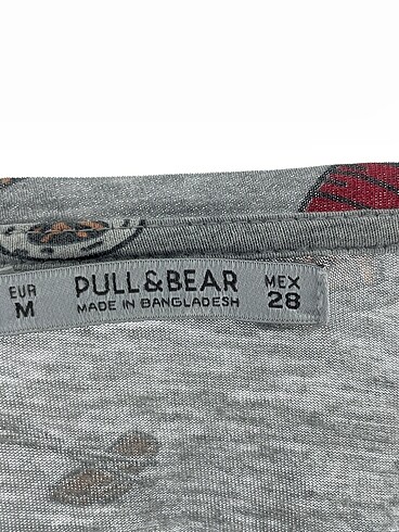 m Beden gri Renk Pull and Bear T-shirt %70 İndirimli.