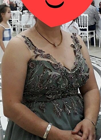 44 Beden yeşil Renk Gece Elbisesi Tuğba&Venn 44 beden
