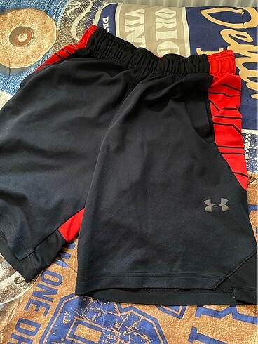 Under Armour şort orijinal