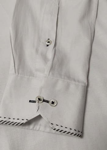 Düğmeli Beyaz Pamuklu Erkek Gömlek - Görsel 2