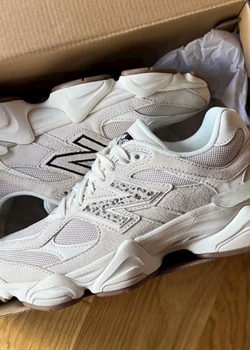 37 Beden New balance 9060 leopard