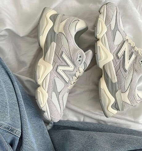 Nee Balance 9060 Quartz