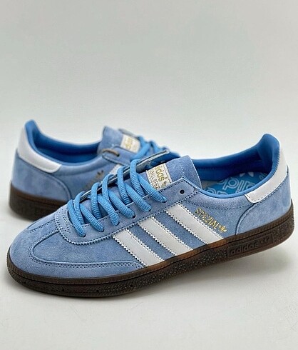 Spezial Light Blue