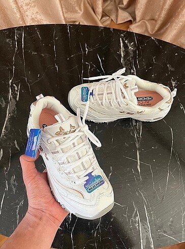 38 Beden Skechers D lites