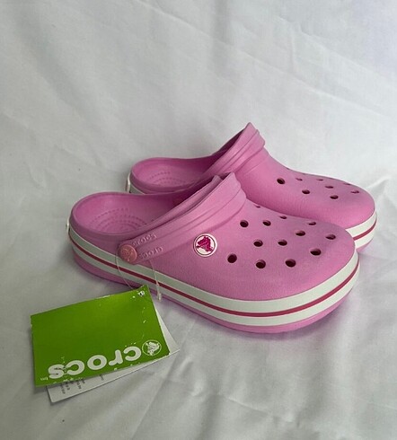 Crocs Pink
