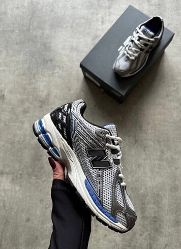 New balance 1906 silver metallic