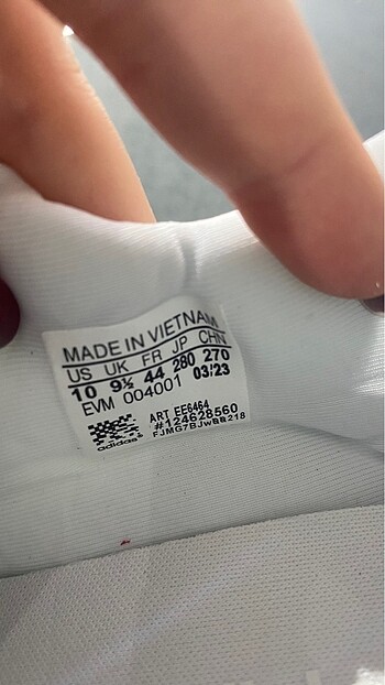 37 Beden beyaz Renk Adidas ozwego