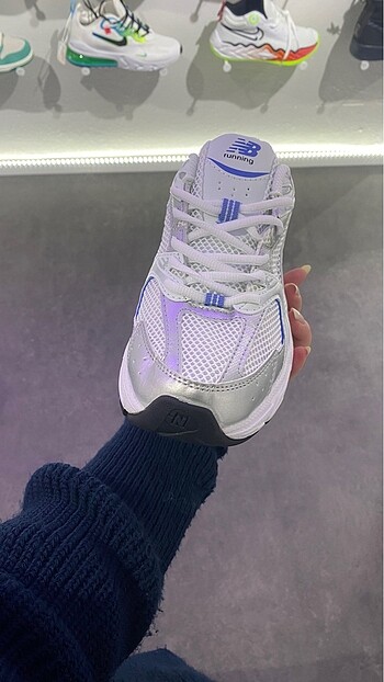 39 Beden beyaz Renk New balance 530