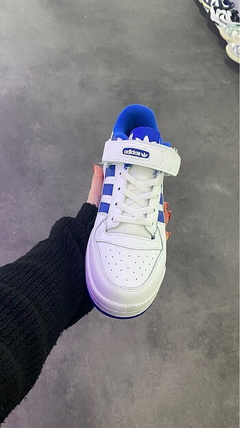 40 Beden beyaz Renk Adidas forum