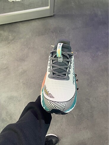 43 Beden beyaz Renk New balance