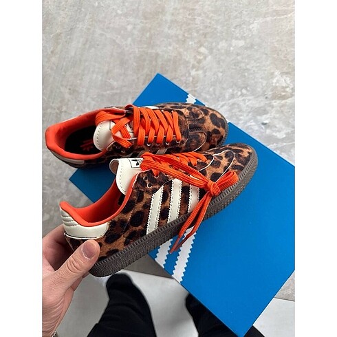 Samba leopard