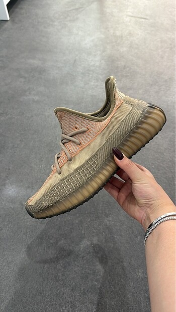 Adidas yeezy