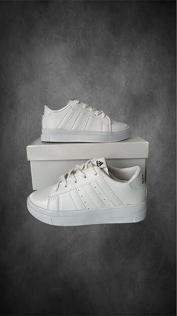 Adidas Spor Ayakkabı