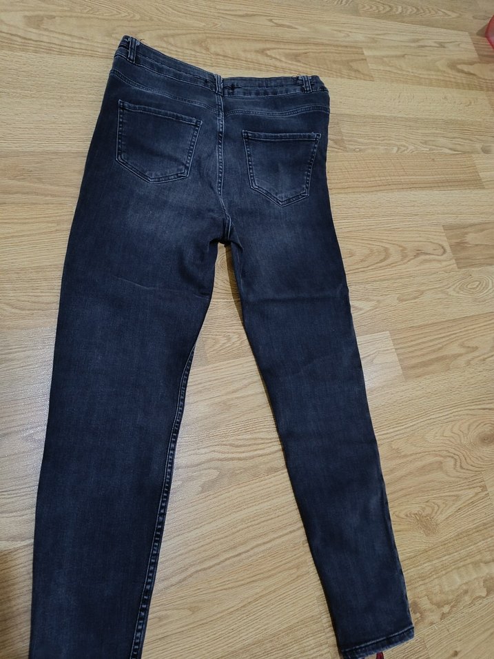 Gri Normal Kesim Kadın Kot Pantolon - Görsel 5