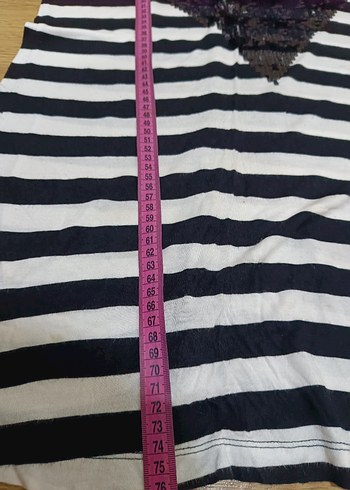 Payetli Siyah Beyaz  Tişörtü - Görsel 4