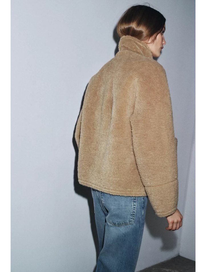 Bej Süet Peluş Detaylı Kadın Ceket - Görsel 3