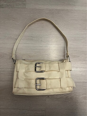 Bershka kemerli y2k vintage çanta