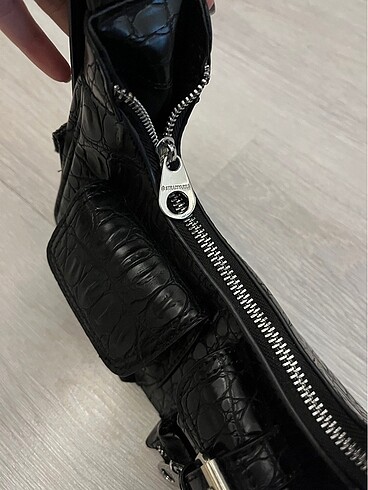 Beden Stradivarius y2k goth grunge çanta