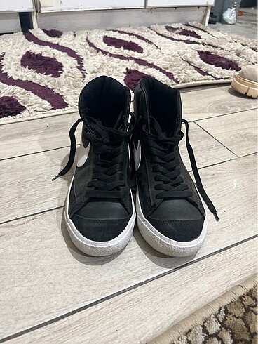 Nike ayakkabı