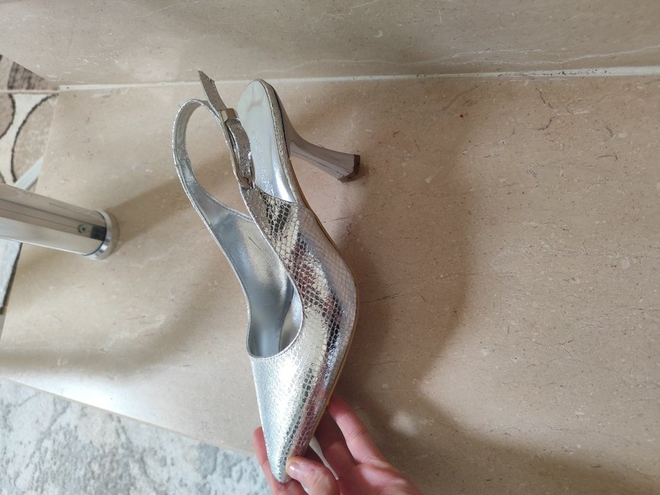 Gri Yılan Desenli Stiletto Tokalı Kadın Ayakkabı - Görsel 4