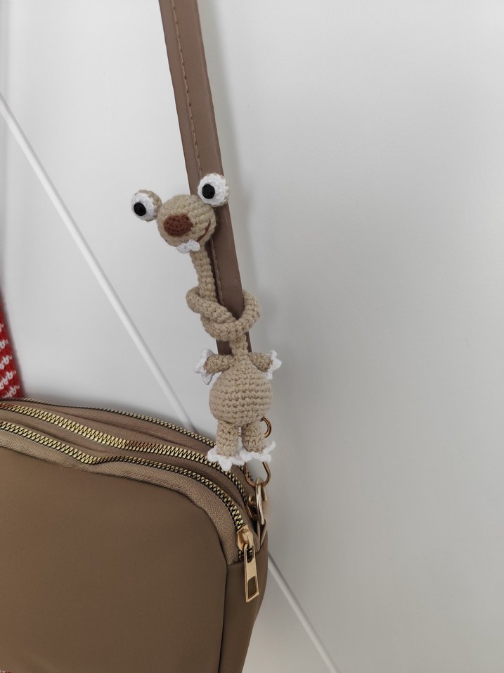 Kahverengi Örgü Köpek Aksesuarı - Görsel 3