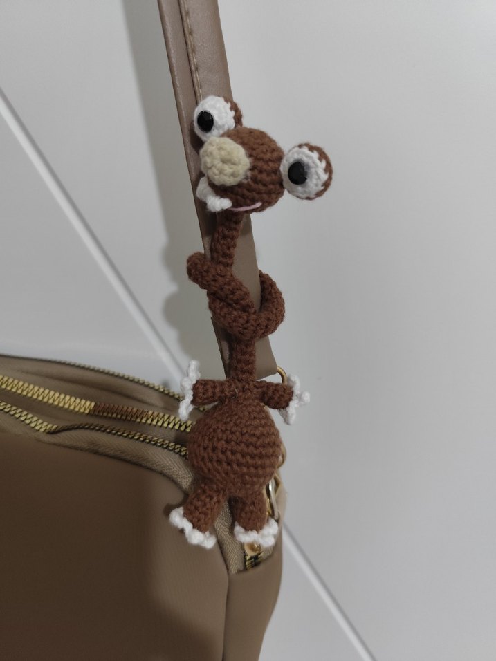 Kahverengi Renkli Örgü Peluş Oyuncak - Görsel 5