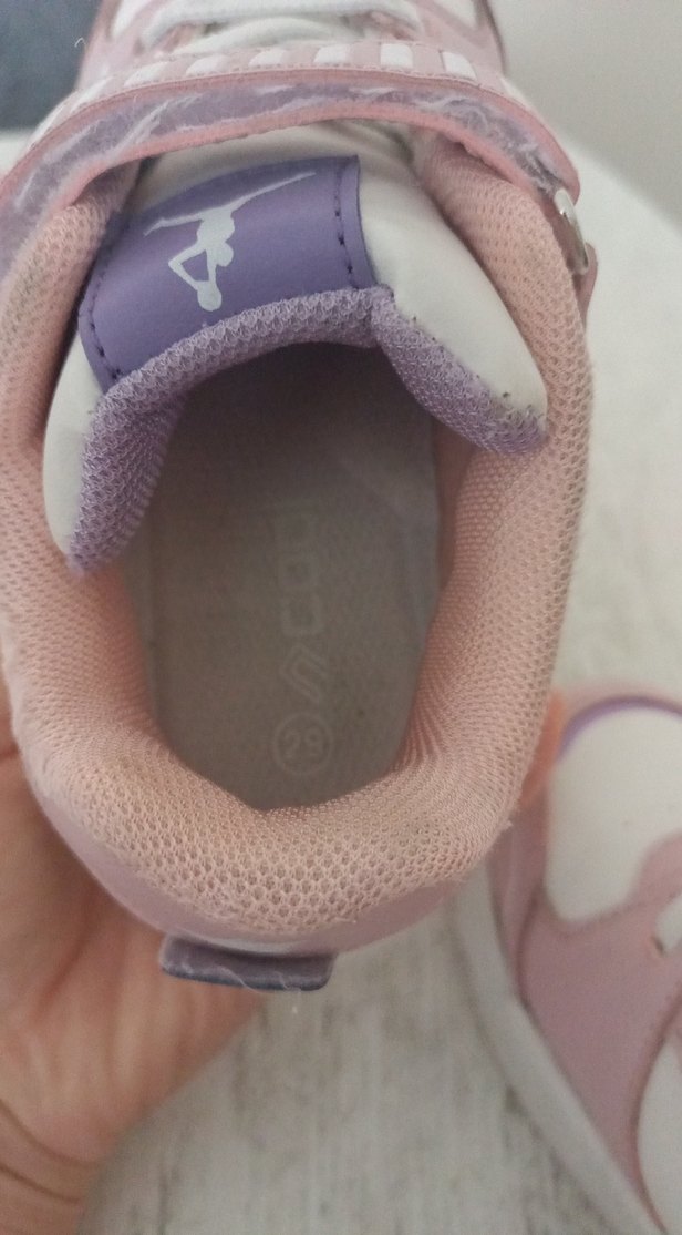 Kız Çocuk Pembe Cırtlı Spor Ayakkabı - Görsel 5