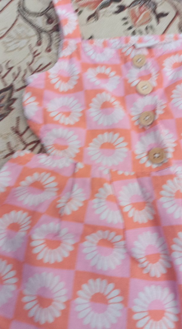 Kız Çocuk Papatya Desenli Düğmeli Tulum - Görsel 4