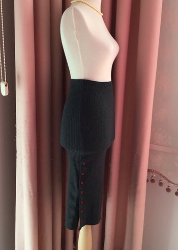 Düğmeli Gri Triko Midi Etek - Görsel 12