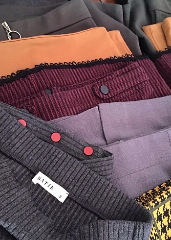 Düğmeli Gri Triko Midi Etek - Görsel 17